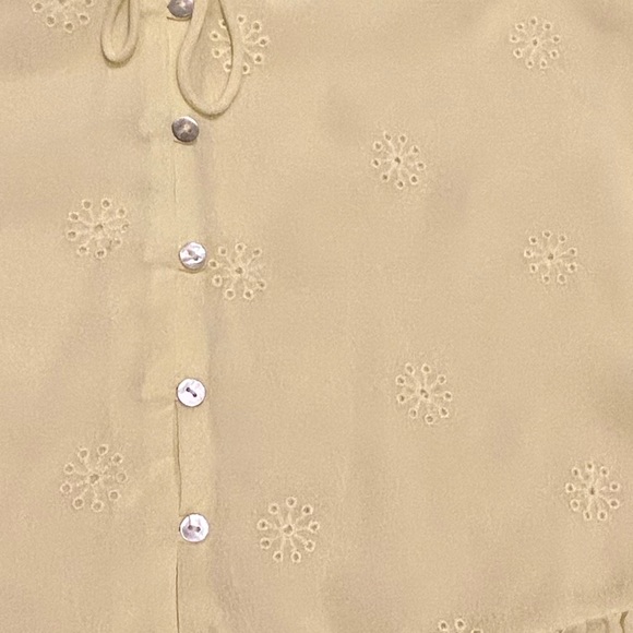 Suzy shier yellow top- Size S - Picture 6 of 7